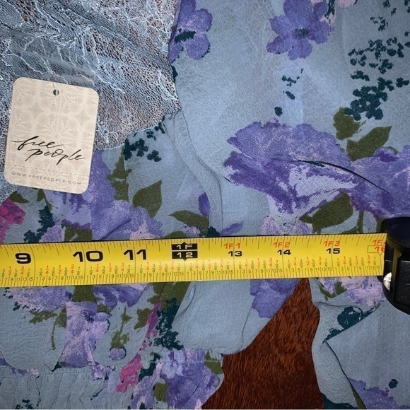 Free People Floral Lace Top - Purple and White - Picture 6 of 7